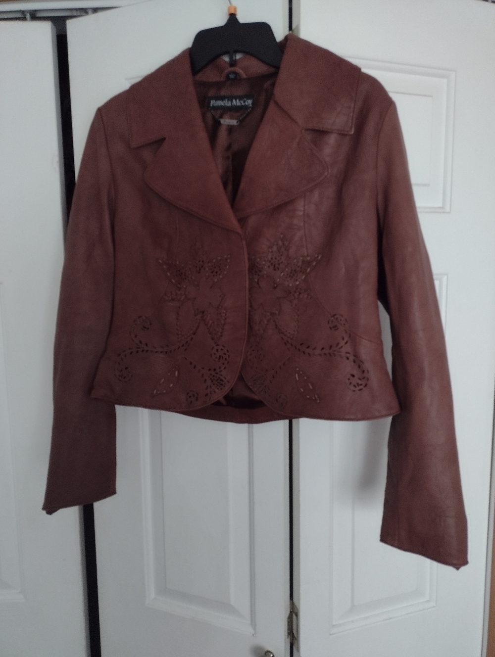 Pamela McCoy Genuine Leather Jacket Broken